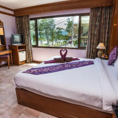 Отель Patong Beach Bed and Breakfast комната для гостей фото 4