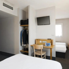 B&B Hotel RENNES Ouest Villejean 2* Стандартный номер с различными типами кроватей фото 4