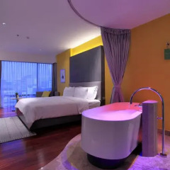 LIT Bangkok Hotel Бангкок спа