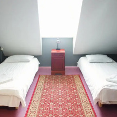 Old Town Munkenhof Guesthouse - Hostel Стандартный номер с 2 отдельными кроватями (общая ванная комната) фото 3