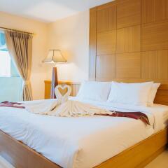 Отель MetroPoint Bangkok 4* Улучшенный номер с различными типами кроватей фото 8