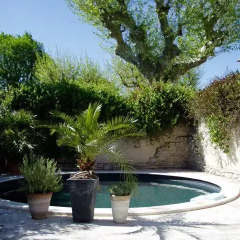 Отель Le Mas de la Treille Bed & Breakfast 3* Коттедж Делюкс с различными типами кроватей фото 7