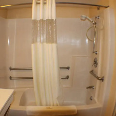 Отель All Seasons Inn and Suites 2* Стандартный номер с различными типами кроватей