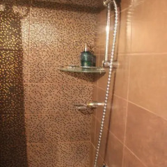 VIP Hotel Nevsky - hostel Кровать в общем номере с двухъярусной кроватью фото 6