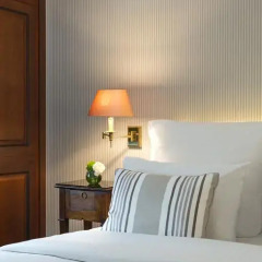 Отель Warwick Brussels 5* Номер Classic с двуспальной кроватью фото 8