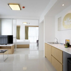 Отель The Wide Suites Улучшенный люкс фото 7