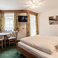 Отель Schönblick Appartements комната для гостей фото 5