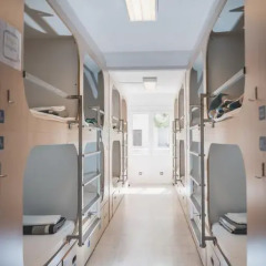 Отель Rocket Hostels Gracia 2* Кровать в общем номере с двухъярусной кроватью фото 3