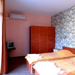 La Piazza Family Hotel 2* Стандартный номер фото 8