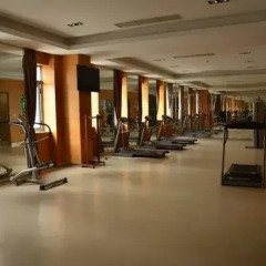Zhenjiang Mingdu Hotel фитнесс-зал