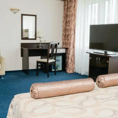 River Park Hotel 3* Стандартный номер с двуспальной кроватью фото 6