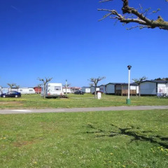 Отель Camping Derby Loredo спортивное сооружение