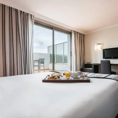 Hotel Exe Cristal Palace 4* Стандартный номер с различными типами кроватей фото 10
