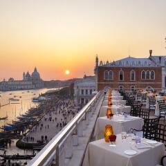 Отель Danieli, a Luxury Collection Hotel, Venice Италия, Венеция - 4 отзыва об отеле, цены и фото номеров - забронировать отель Danieli, a Luxury Collection Hotel, Venice онлайн пляж