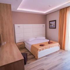 Отель Butua Residence 4* Стандартный номер с различными типами кроватей