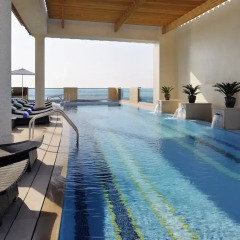 Отель Marriott Executive Apts Al Jaddaf Дубай бассейн фото 2