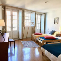 Отель YOURS GuestHouse Porto 4* Стандартный номер с различными типами кроватей