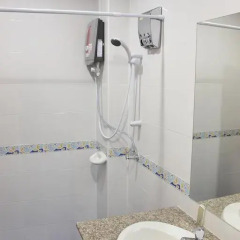 Ananas Phuket Central Hostel Стандартный номер фото 8