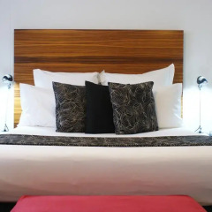 Cambridge Hotel Sydney 4* Номер One bedroom deluxe с различными типами кроватей фото 2