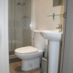 Отель Fuencarral Rooms Стандартный номер с двуспальной кроватью фото 8