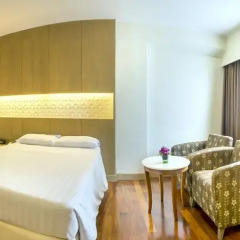 Jomtien Palm Beach Hotel And Resort 4* Улучшенный номер с различными типами кроватей фото 16