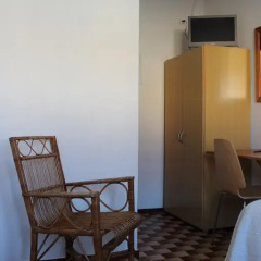 Отель Alojamento Baleal à Vista Стандартный номер разные типы кроватей (общая ванная комната)