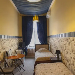 Sleep At Home Hotel Номер категории Эконом с 2 отдельными кроватями (общая ванная комната) фото 10