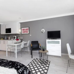 Отель Warsawrent Hit Apartments Польша, Варшава - отзывы, цены и фото номеров - забронировать отель Warsawrent Hit Apartments онлайн комната для гостей фото 4