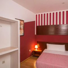 Отель Hostal Abaaly Стандартный номер с различными типами кроватей фото 6