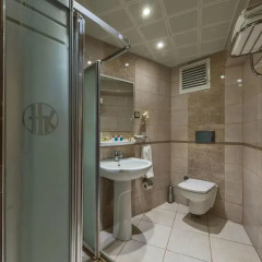 Kuran Hotel International 3* Люкс с различными типами кроватей фото 7