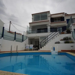 Отель Blue Star Ericeira бассейн