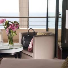 Отель Hyatt Regency Nice Palais de la Méditerranée 5* Стандартный номер с различными типами кроватей фото 15