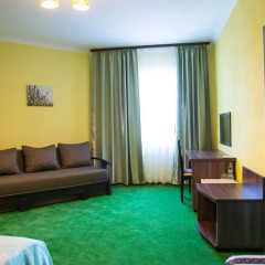 12 Месяцев Мини-отель 3* Улучшенный номер фото 6