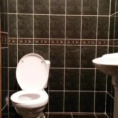 Отель Guest House Taypin Кыргызстан, Каракол - отзывы, цены и фото номеров - забронировать отель Guest House Taypin онлайн ванная фото 2