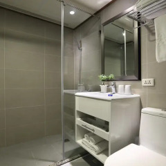 King Shi Hotel 3* Улучшенный номер с различными типами кроватей фото 3