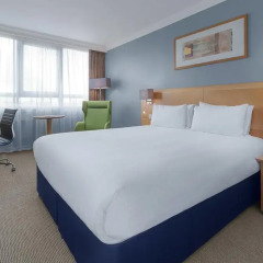 Отель Holiday Inn London Kensington Forum 4* Люкс с различными типами кроватей фото 5