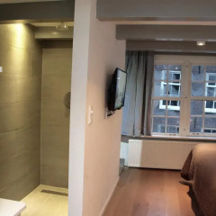 Отель Sleep in Amsterdam B&B комната для гостей фото 5