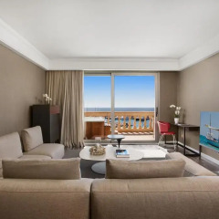 Pure Salt Port Adriano Hotel & SPA - Adults Only 5* Люкс с различными типами кроватей фото 11