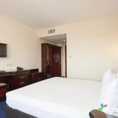 Best Western Blue Tower Hotel 4* Стандартный номер с различными типами кроватей фото 49