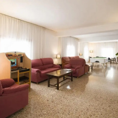 Отель Hostal Cervantes интерьер отеля