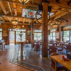 Отель Swans Brewery, Pub and Hotel Канада, Виктория - отзывы, цены и фото номеров - забронировать отель Swans Brewery, Pub and Hotel онлайн питание