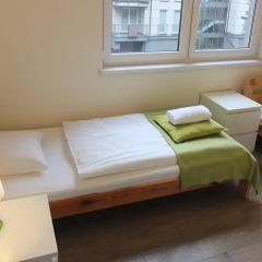 Отель MS Apartamenty Польша, Познань - отзывы, цены и фото номеров - забронировать отель MS Apartamenty онлайн комната для гостей фото 3