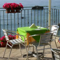 Отель B&B Miramare Таормина бассейн