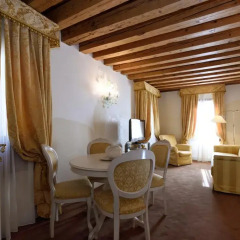 Hotel Ai Reali di Venezia 4* Стандартный номер с различными типами кроватей фото 9
