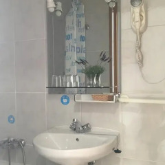 Отель Hostal Residencia Lido Стандартный номер с различными типами кроватей фото 22