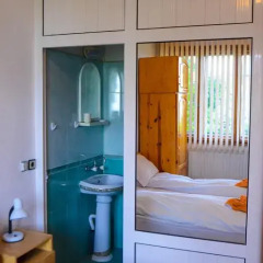 Отель Topuzovi Guest House Стандартный номер с двуспальной кроватью фото 12