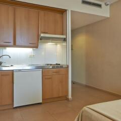 Отель Hesperia Sant Joan Suites Испания, Сан-Жоан-Деспи - 5 отзывов об отеле, цены и фото номеров - забронировать отель Hesperia Sant Joan Suites онлайн в номере фото 2