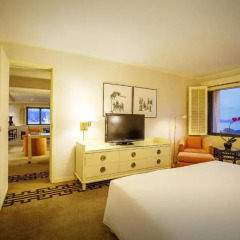 Regency Art Hotel Macau 4* Люкс повышенной комфортности с разными типами кроватей фото 2