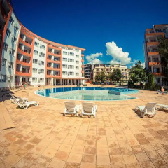 Апартаменты GT Riviera Fort Beach Apartments Равда бассейн фото 2