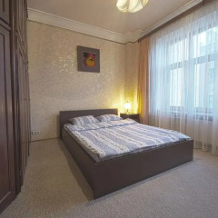 Апартаменты Olga Apartments on Maidan Nezalezhnosti сейф в номере